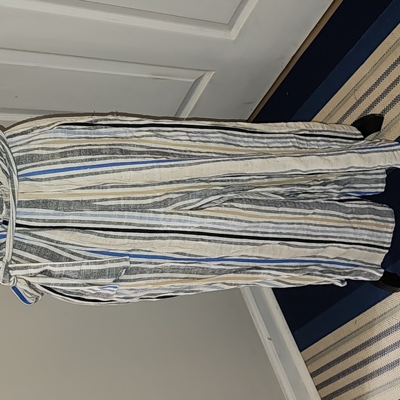 Summer / beachy lightweight jumpsuit - Picture 4 of 4